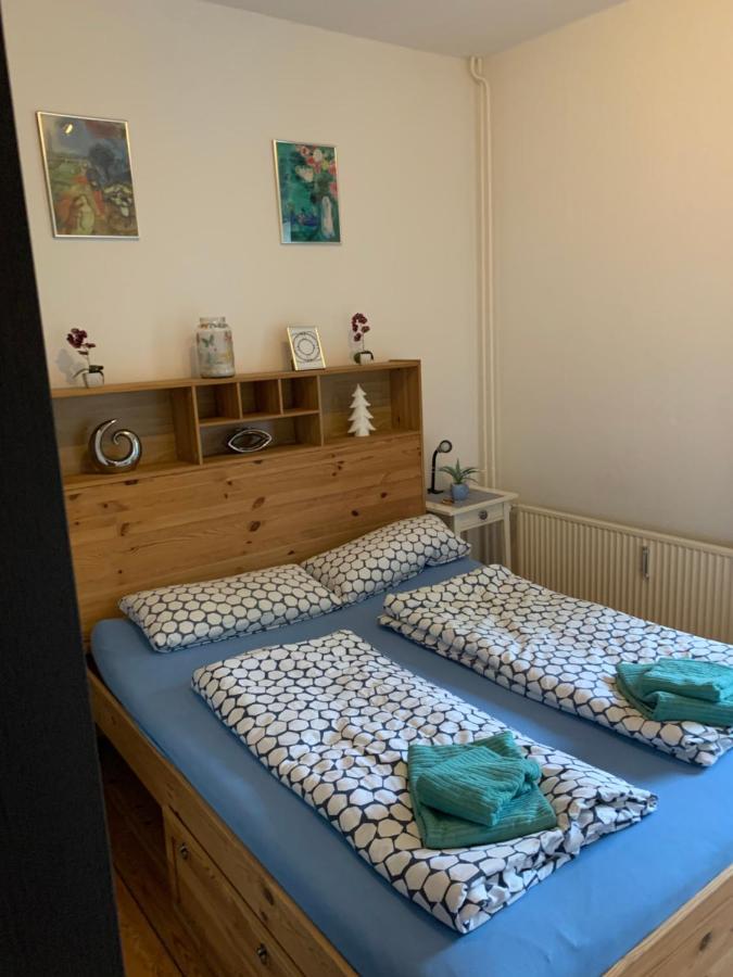 Zentrale 3 Zimmer Altbauwohnung Mit Balkon 弗伦斯堡 外观 照片